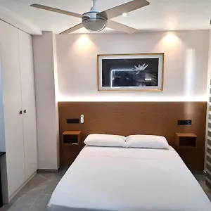 Pensión Exotique, Santander
